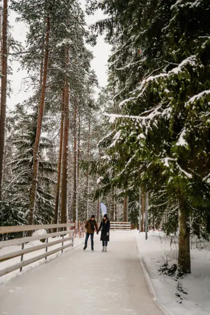 Красное озеро